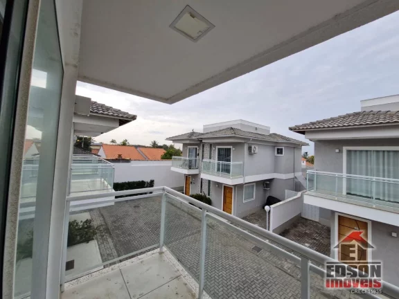 Imagem Casa Duplex em Condomínio no Barroco em Itaipuaçu