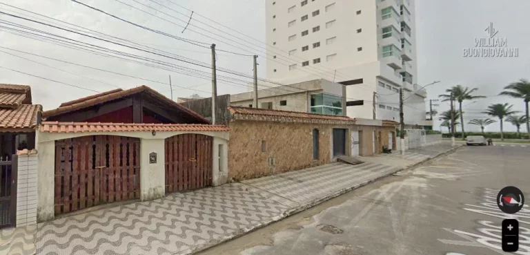 Imagem CASA ISOLADA, 3 SUÍTES, 6 VAGAS, BALNEÁRIO FLÓRIDA - PRAIA GRANDE/SP