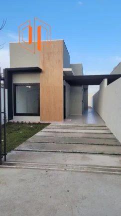 Imagem Casa para Venda em São José dos Pinhais, São Marcos, 3 dormitórios, 1 suíte, 2 banheiros, 2 vagas