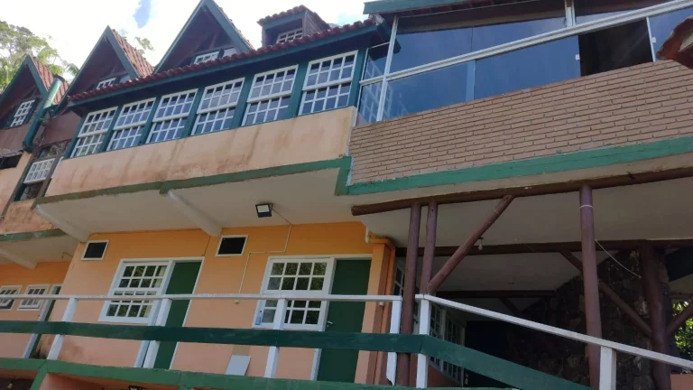 Imagem Pousada com 20 Dormitórios na Praia da Fortaleza - Ubatuba