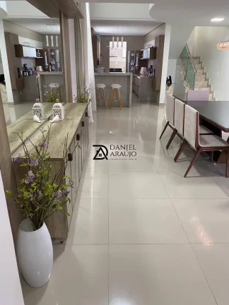 Imagem CASA DUPLEX LINDÍSSIMA EM NINHO RESIDENCIAL