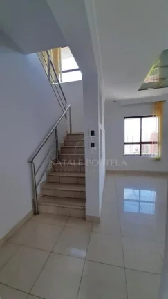 Imagem Cobertura Triplex com Piscina Particular!