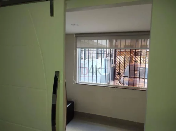 Imagem Sobrado Reformado com 210m² no Campo Belo.