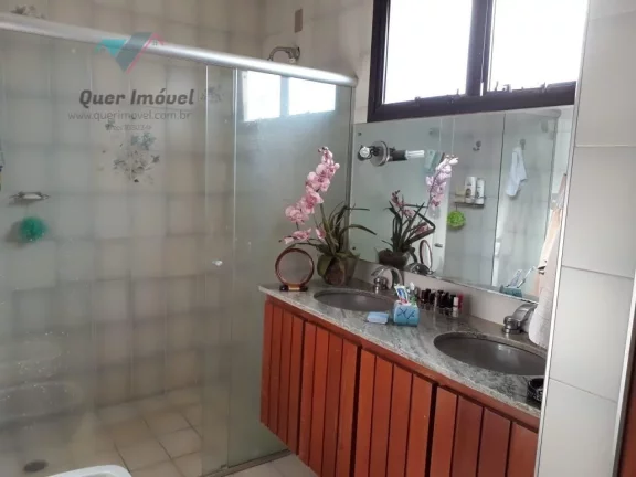 Imagem Cobertura à venda no Centro de Ribeirão Preto-SP - 3 quartos, 1 suíte, 3 salas, 3 banheiros, 2 vagas de garagem, 230m² - Quer Imóvel Negócios Imobiliários