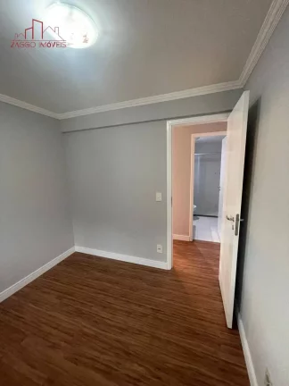 Imagem Apartamento reformado - 69m² - 2 Dorms - Condomínio Brink.
