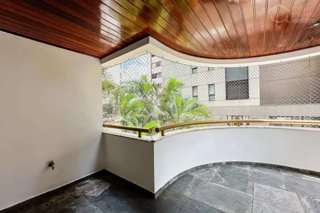 Imagem Apartamento com 216m2, 3 suítes e 3 vagas à venda em Perdizes, São Paulo