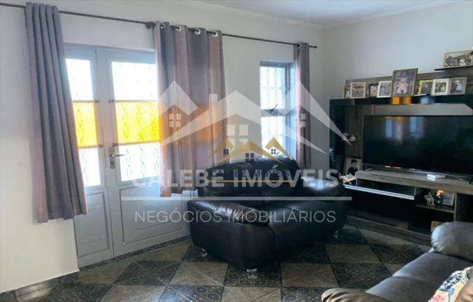 Imagem Sobrado Á Venda Residencial Com Ponto Comercial no Centro de Tatuí-SP