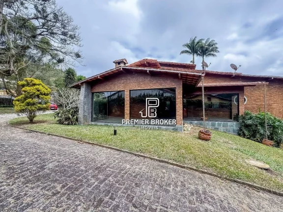 Casa à venda, 387 m² por R$ 1.350.000,00 - Albuquerque - Teresópolis/RJ