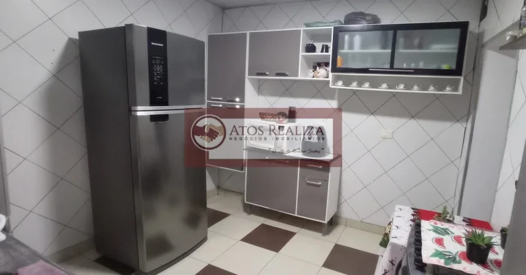 Imagem Vendo OPORTUNIDADE, Assobradado de 148m² no Jardim Castro Alves, com 2 dormitórios, 2 Vagas de Garagem, terraço com churrasqueira, por R$265K para venda.