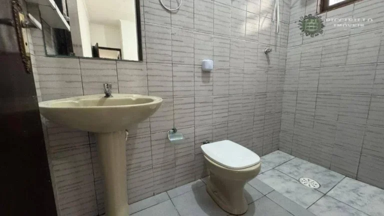 Imagem Casa com 3 dormitórios à venda, 71 m² por R$ 590.000 - Vila Guilhermina - Praia Grande/SP