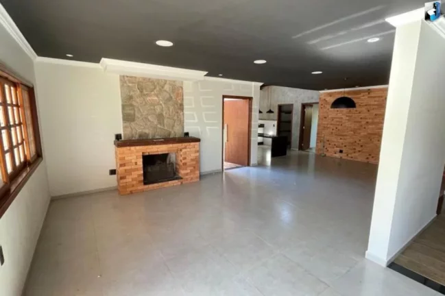 Imagem Belíssima casa a venda no Condomínio Colina das Estrelas - Tatuí/SP