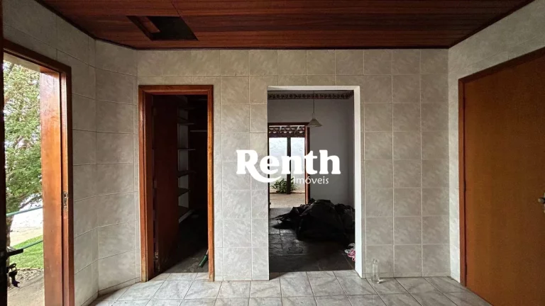 Imagem Sobrado com 3 dormitórios à venda, 296 m² por R$ 750.000,00 - Alto do Santana - Rio Claro/SP