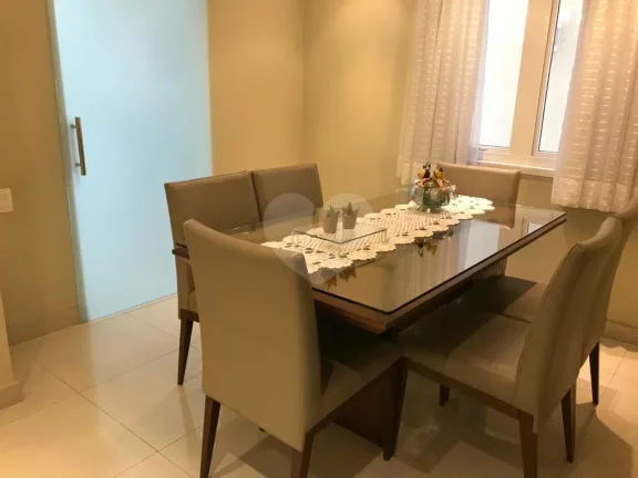 Imagem Casa à venda com 2 quartos, sendo 2 suítes, no condomínio Vilagio Viccino, São Paulo - SP