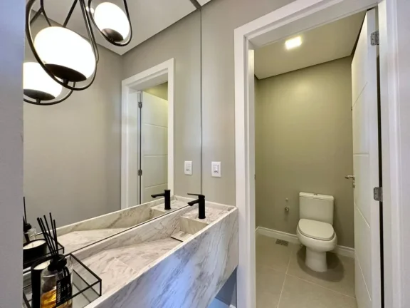 Imagem Casa em Condominio 4 Dormitórios - Bairro --