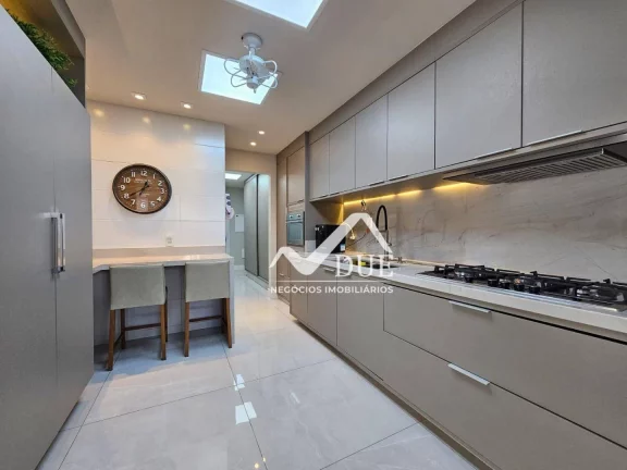 Imagem Apartamento Garden com 4 dormitórios à venda, 300 m² por R$ 4.300.000,00 - Boqueirão - Santos/SP