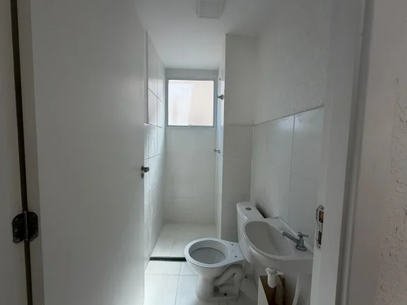 Imagem Apartamento para Venda em Rio de Janeiro, Guaratiba, 2 dormitórios, 1 banheiro, 1 vaga