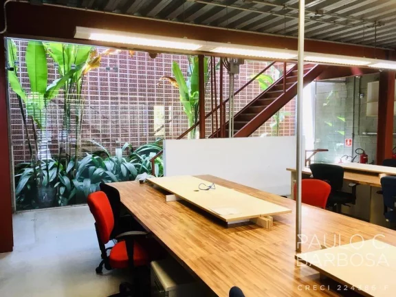 Imagem Vila Madalena - 248m² - Vão Livre - 5 vagas - Projeto Diferenciado