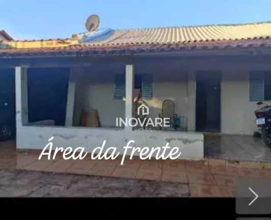 Imagem Casa com 3 dormitórios à venda, 300 m² por R$ 220.000 - Alvorada - Araporã/Minas Gerais