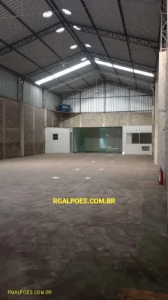 Imagem Galpão para Locação em DUQUE DE CAXIAS, PIONEIRA, 2 banheiros