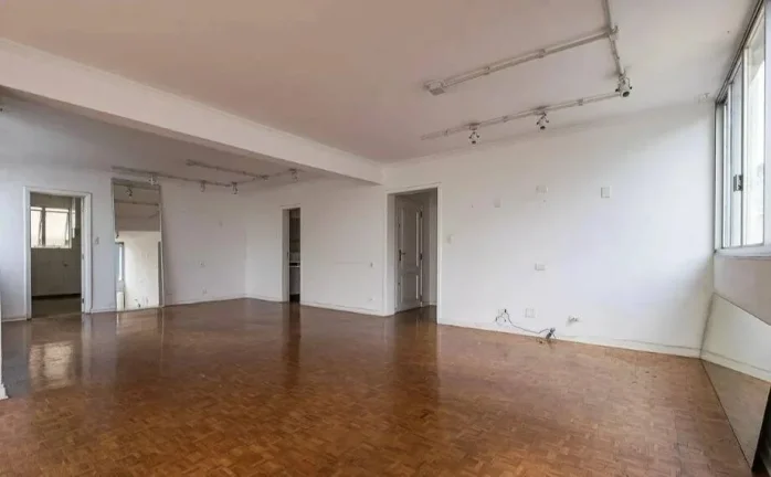Imagem Locação Apartamento Cerqueira Cesar - 170M², 3 Dorms, 1 Suíte, 2 Vagas.