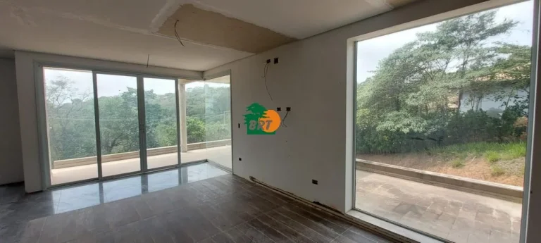 Imagem Chácara para Venda em São Roque, Planalto Verde, 3 dormitórios, 1 suíte, 4 banheiros, 1 vaga