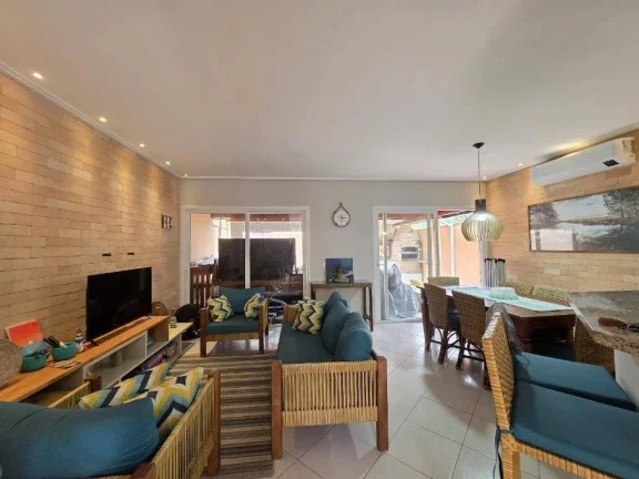 Imagem Venha conhecer uma casa no charmoso Residencial Villaggio Terrazza em Peruí