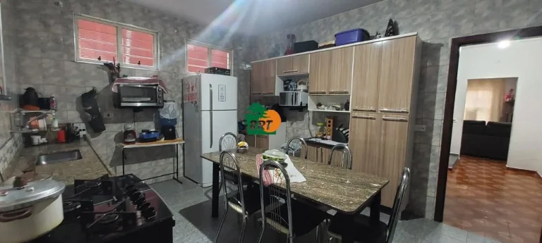 Imagem Casa para Venda em São Roque, Vila Junqueira, 3 dormitórios, 1 banheiro, 3 vagas