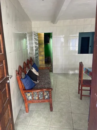 Imagem Casa para Venda em Itanhaém, Nossa Senhora do Sion, 1 dormitório, 1 banheiro, 2 vagas