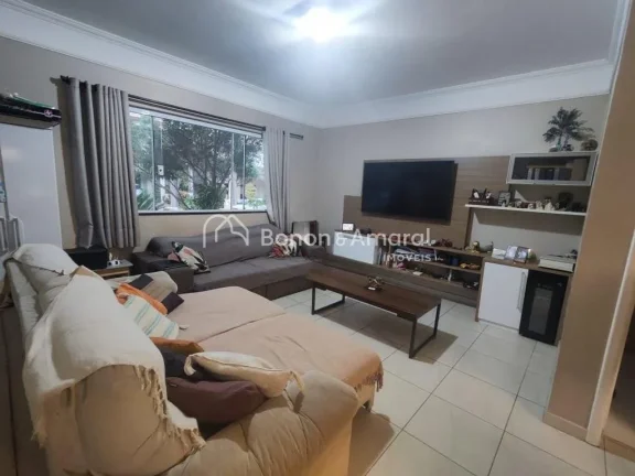 Imagem Conforto, espaço e lazer em um dos condomínios mais desejados da cidade!

Essa linda casa térrea ...