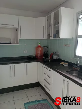 Imagem Apartamento para venda ou locação no Caiçara, Praia Grande-SP: 2 quartos, 1 suíte, 1 sala, 2 banheiros, 1 vaga e 90m². Venha conferir!