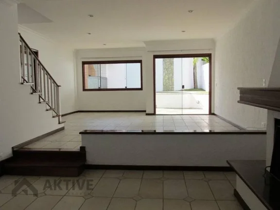Imagem Casa de Condomínio em Alphaville - Santana de Parnaíba, SP