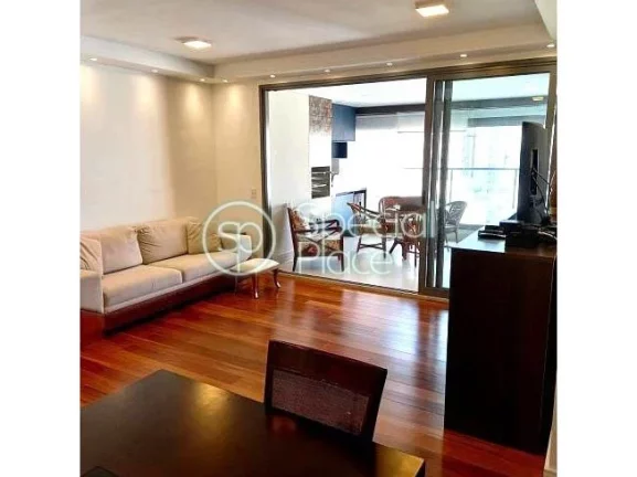 Imagem Ótimo apartamento com 115m² em Moema Pássaros Moderno, andar alto, muita luz natural Living com v...