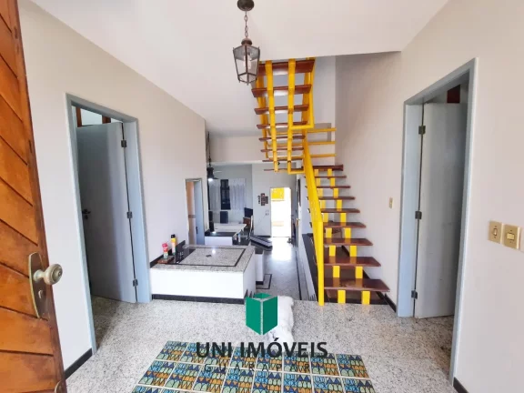 Imagem Casa Duplex com área de lazer em terreno de 720M², a venda em Guarapari-ES.