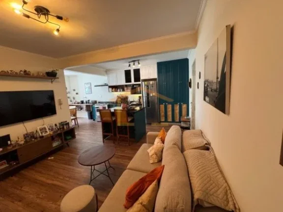 Imagem Apartamento totalmente reformado, com 70m², composto por 2 dormitórios, sala para dois ambientes, ...