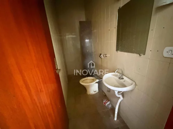 Imagem Casa com 3 dormitórios para alugar, 272 m² por R$ 2.500,00/mês - Setor Central - Itumbiara/GO