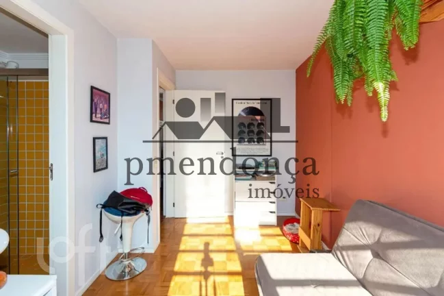 Imagem Apartamento a venda em Pinheiros com 83m², 3 quartos (1suíte) e 1 vaga.