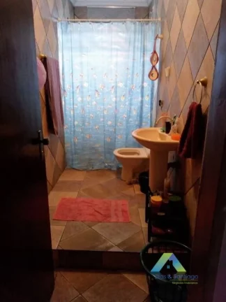 Imagem SANTO ANDRÉ Excelente sobrado 235 metros, 3 dormitórios, Edícula, 2 vagas com excelente localização e valor !!!
