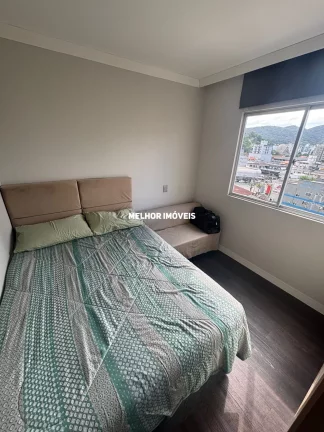 Imagem Apartamento com 02 dormitórios mobiliado e decorado á venda no centro de Balneário Camboriú.