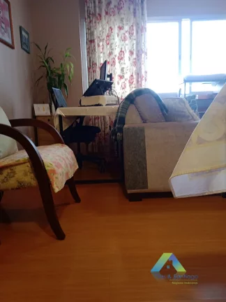 Imagem APARTAMENTO À VENDA COM 3 DORMITÓRIOS E 2 BANHEIROS NA VILA DAS MERCÊS