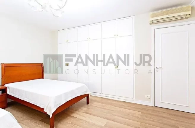 Imagem Imperdível: Apartamento de Altp Padrão com 4 Quartos e 2 Suítes no Jardim Paulista, São Paulo-SP!