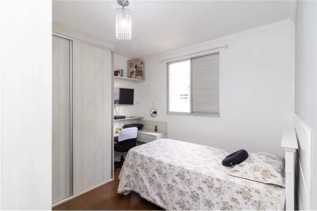 Imagem Apartamento com 3 dormitórios, 60m², com sacada - condomínio com piscina - Jaraguá/SP