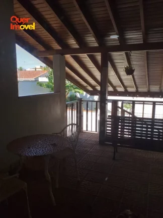 Imagem Casa para locação no Parque dos Lagos em Ribeirão Preto-SP: 3 quartos, 1 suíte, 2 salas, 3 banheiros, 1 vaga, 354m² de área.