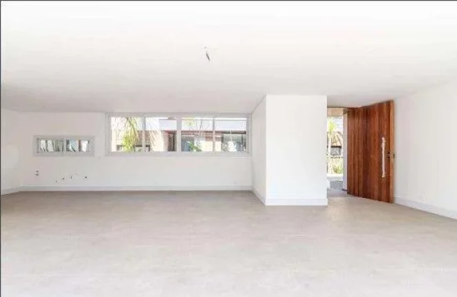 Imagem Casa de condomínio nova com piscina, 367 m², 4 suítes à venda no bairro Alto da Boa Vista.