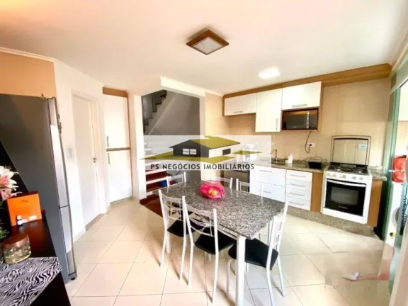 Imagem Sobrado Triplex em Condomínio com 153m2 para venda