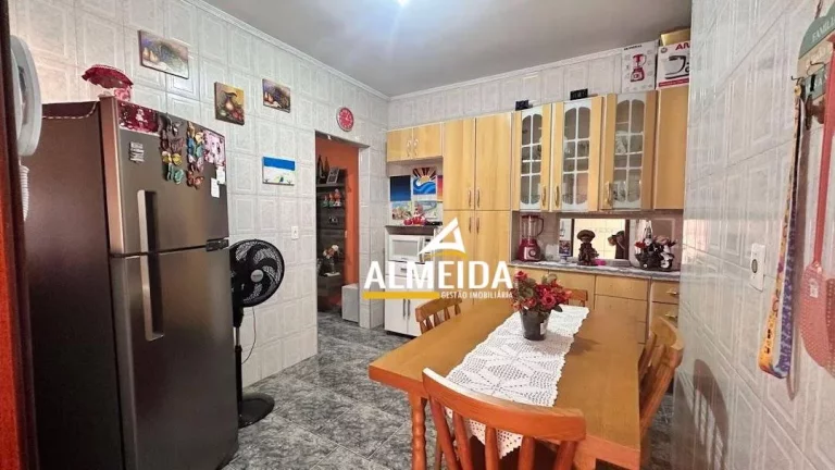 Imagem Casa com 3 dormitórios à venda, 150 m² por R$ 350.000,00 - Jardim Floridiana - Rio Claro/SP