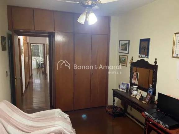 Imagem Vende-se amplo apartamento no Jardim Proença!
Com 3 quartos, sendo um suíte com closet, todos com ...