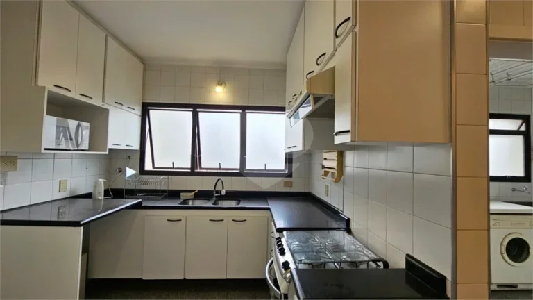 Imagem Apartamento à venda com 3 quartos, sendo 1 suíte, no condomínio Maresias, São Paulo - SP