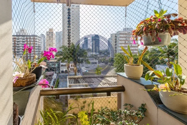 Imagem Apartamento de luxo à venda em Indianópolis, São Paulo-SP: 4 quartos, 3 suítes, 2 salas, 5 banheiros, 3 vagas, 200m².