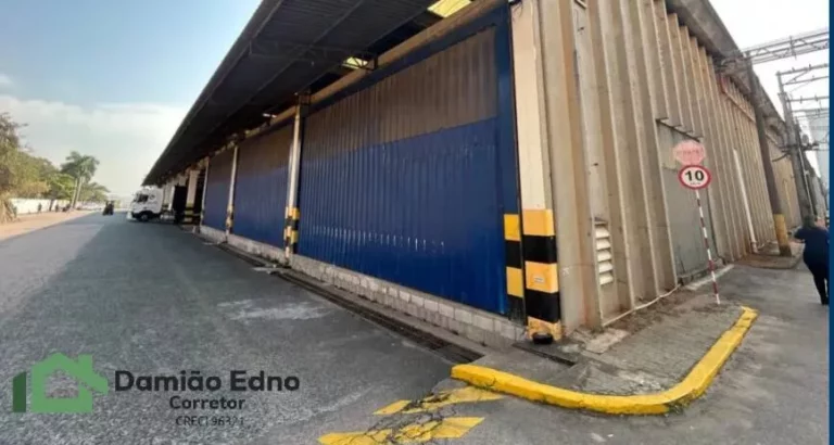 Galpão/Depósito/Armazém e 3 banheiros para Alugar, 1971 m² por R$ 39.410/Mê