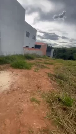 Imagem Oportunidade Única no Condomínio Bella Vitta, Tatuí - Terreno com Condições Flexíveis